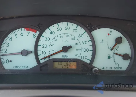 2004 Toyota Corolla Le из США, поврежденный, VIN JTDBR32E342028846